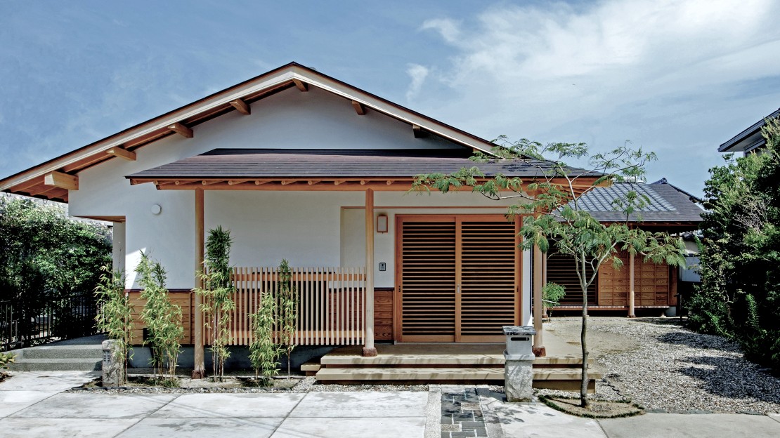 入母屋の家【第29回 静岡県 住まいの文化賞「優秀賞」受賞】｜新築実例